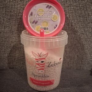 Pink Zebra Lavender Lemonade Sprinkles with Pink Lid